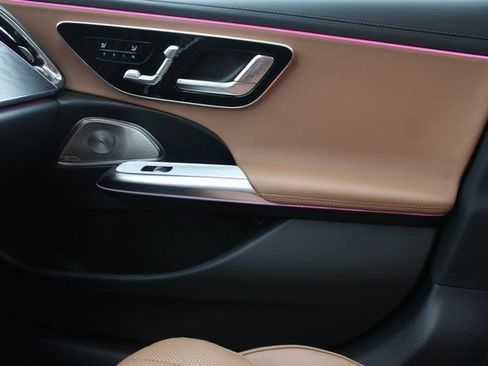 New 2026 Mercedes-Benz E 350 4MATIC Sedan image 30