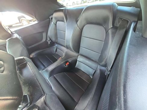 Used 2021 Ford Mustang Premium RWD image 15