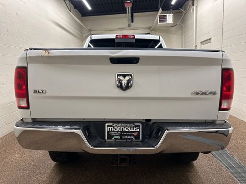Used 2016 RAM 2500 SLT image 3