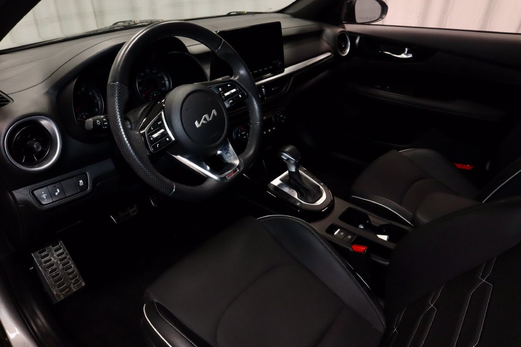 Used 2024 Kia Forte GT-Line FWD image 25