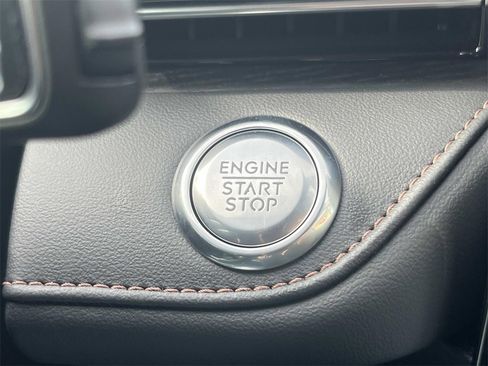 New 2026 Lincoln Nautilus Reserve w/ Jet Appearance Package image 23