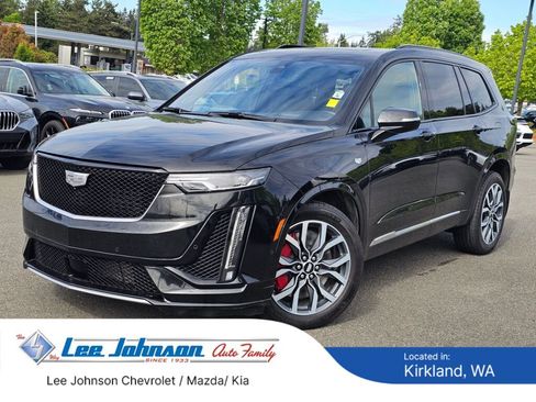 Used 2024 Cadillac XT6 Sport w/ Technology Package AWD/4WD image 1