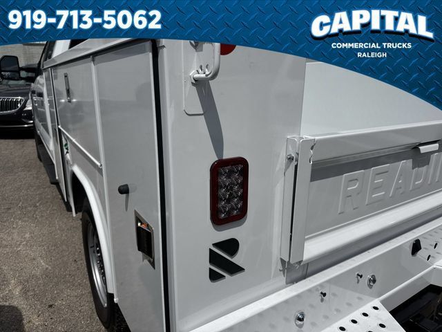 New 2026 Ford F250 XL w/ XL Chrome Package AWD/4WD image 17