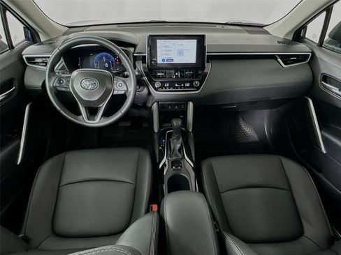 Certified 2025 Toyota Corolla Cross XLE AWD/4WD image 30