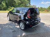 Used 2019 Kia Soul + image 5