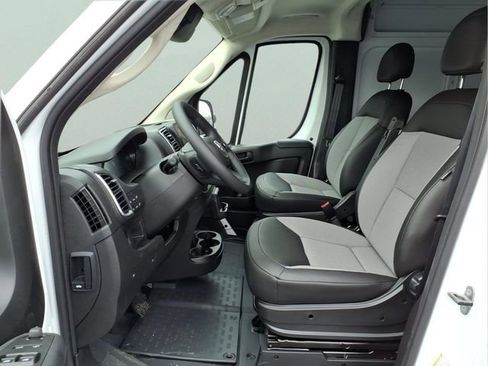 New 2026 RAM ProMaster 2500 w/ Quick Order Package 22G SLT FWD image 21