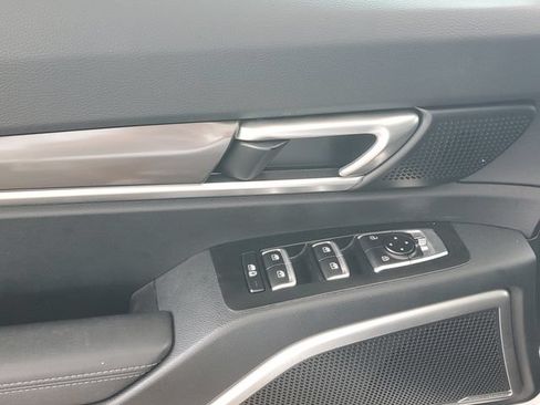Certified 2024 Kia Telluride LX FWD image 19