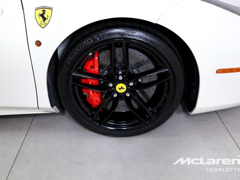 Used 2019 Ferrari 488 GTB RWD image 27