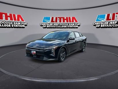 Used 2025 Kia K4 LXS