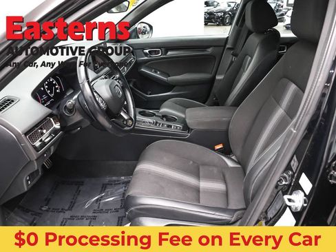 Used 2022 Honda Civic Sport image 14