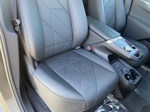 Used 2025 BMW iX xDrive50 image 10