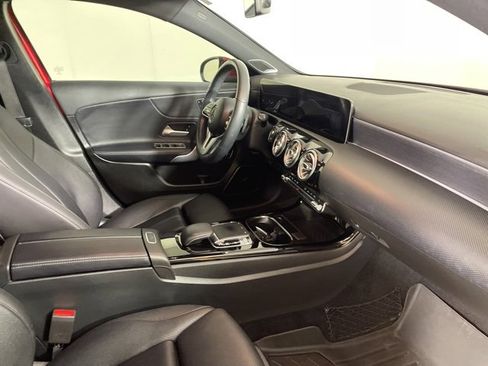 Used 2019 Mercedes-Benz A 220 4MATIC image 14