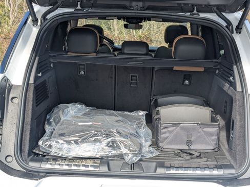 New 2026 Land Rover Range Rover Sport Dynamic SE image 25