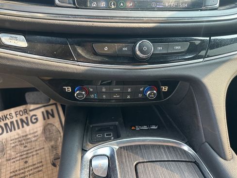 Used 2022 Buick Enclave Avenir w/ Avenir Technology Package image 21