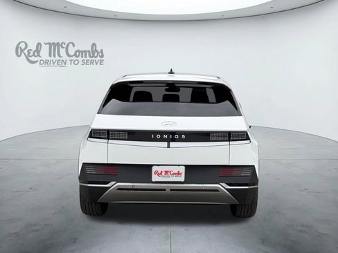 Used 2024 Hyundai Ioniq 5 SEL image 4