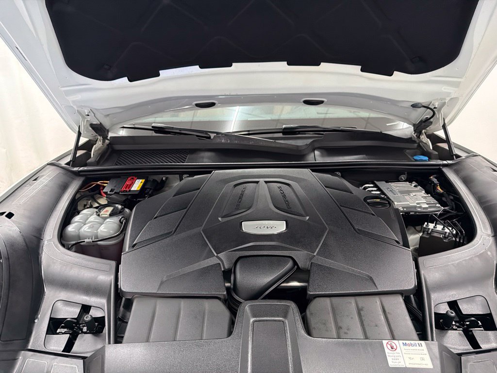 Used 2019 Porsche Cayenne AWD/4WD image 34