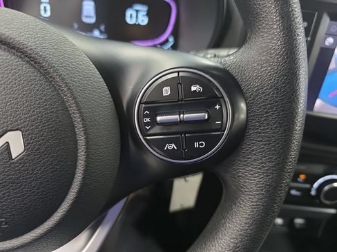 Used 2023 Kia Soul LX w/ Option Group 015 FWD image 24