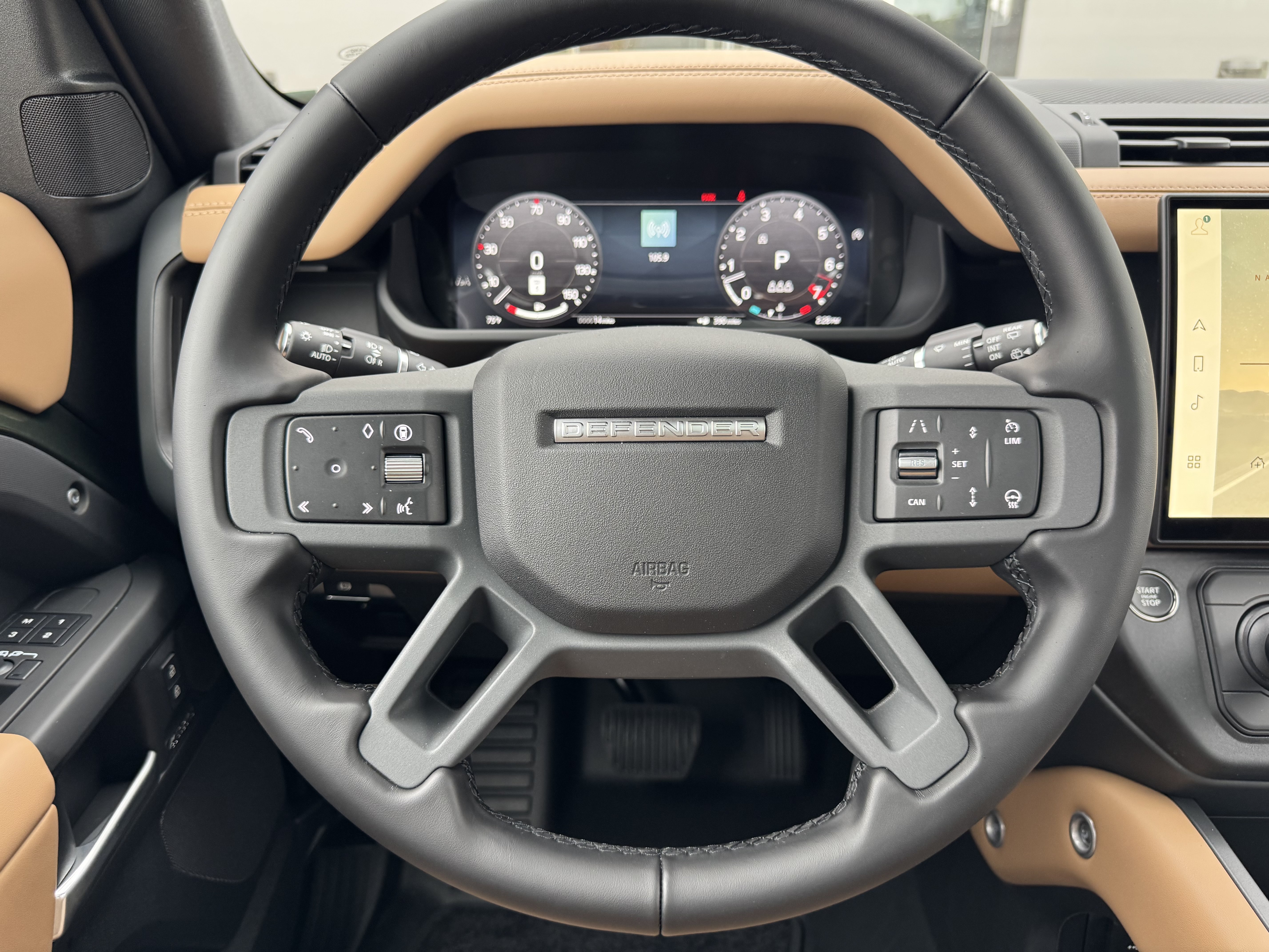 New 2026 Land Rover Defender 110 X-Dynamic SE AWD/4WD image 16