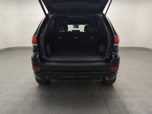 Used 2021 Jeep Grand Cherokee Laredo X RWD image 29