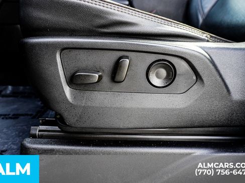 Used 2023 Chevrolet Tahoe High Country image 36