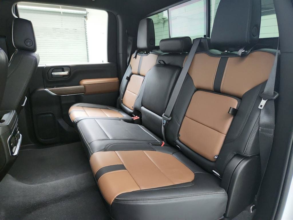 Used 2021 Chevrolet Silverado 3500 High Country AWD/4WD image 24