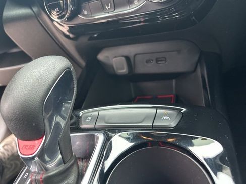 Used 2024 Chevrolet Trax RS w/ Driver Confidence Package image 21