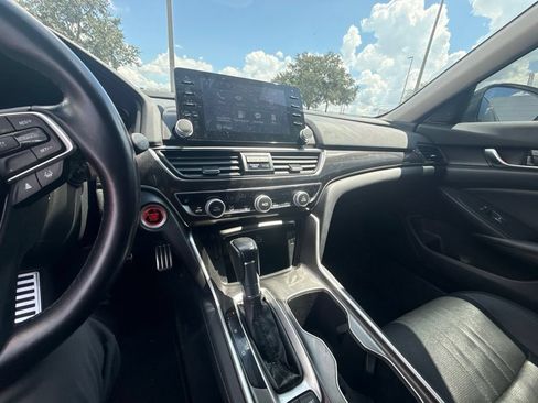Used 2022 Honda Accord Sport Special Edition image 4