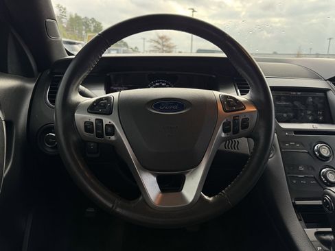 Used 2015 Ford Taurus SEL w/ Equipment Group 201A image 14