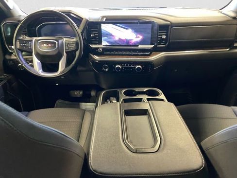 Used 2024 GMC Sierra 1500 Elevation image 11