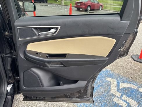 Used 2020 Ford Edge SEL w/ Convenience Package AWD/4WD image 41