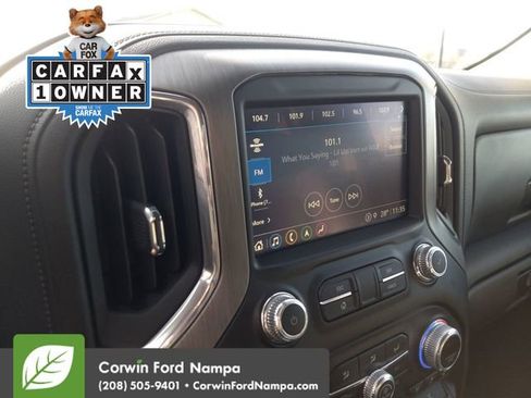 Used 2022 GMC Sierra 3500 Denali w/ Denali Ultimate Package image 16