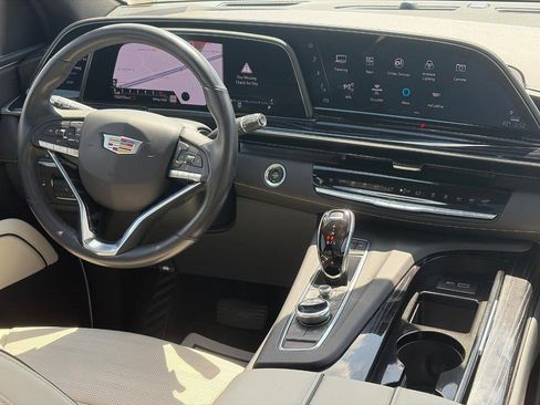 Used 2021 Cadillac Escalade Sport w/ Driver Assist Tech Package AWD/4WD image 13