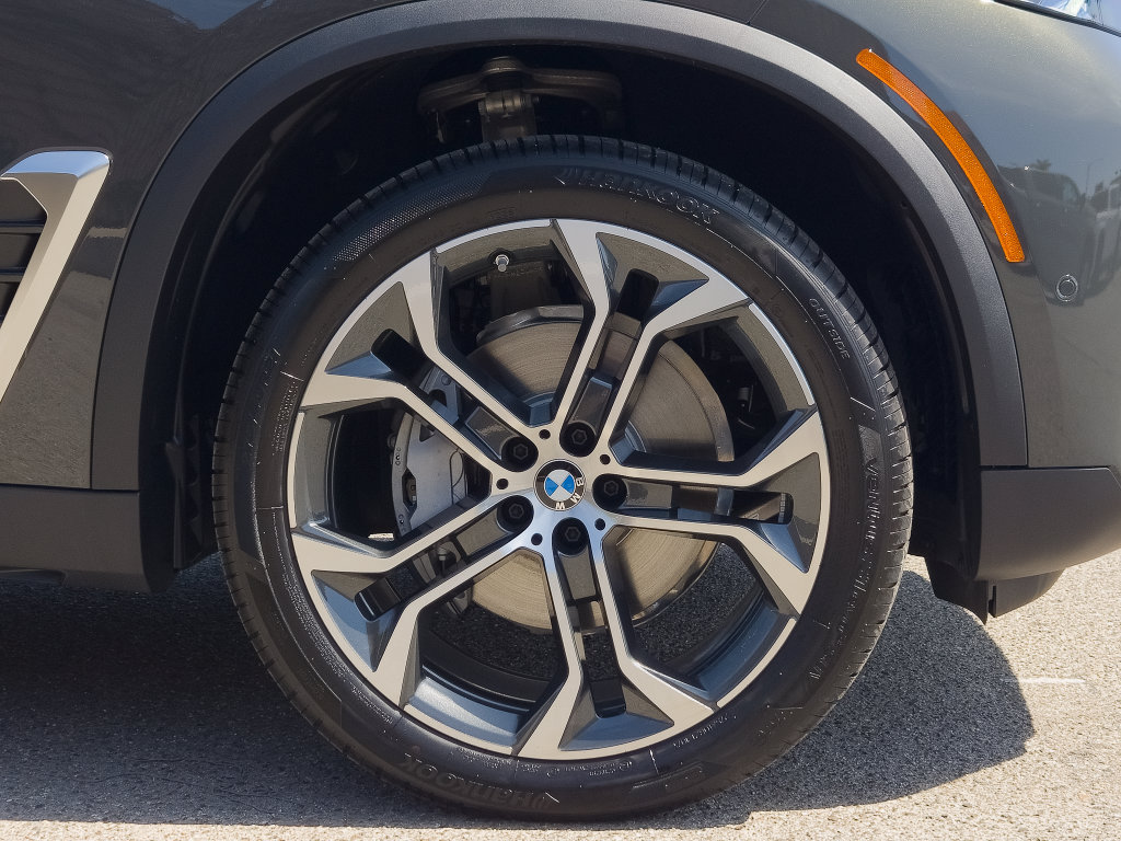 New 2026 BMW X5 sDrive40i RWD image 4