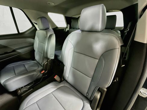 Used 2019 Chevrolet Traverse Premier AWD/4WD image 25