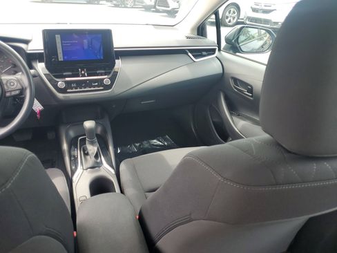 Certified 2025 Toyota Corolla LE FWD image 17