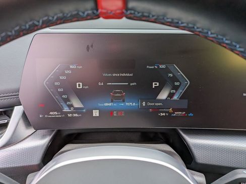 Used 2024 BMW X1 M35i w/ Premium Package image 11