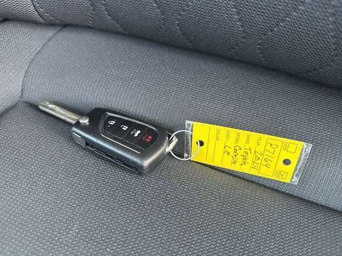 Used 2024 Toyota Corolla LE image 32