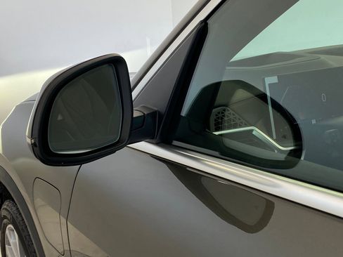 New 2026 BMW X5 xDrive50e w/ Premium Package image 24