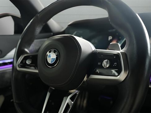 Used 2023 BMW 760i xDrive w/ Executive Package image 52