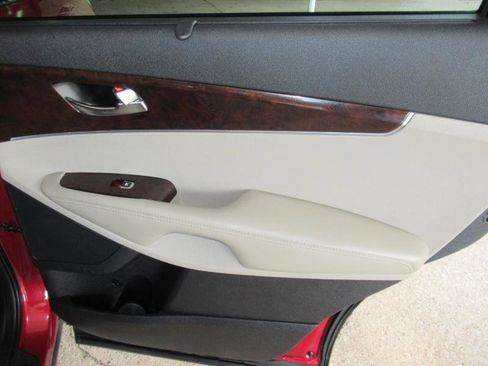 Used 2016 Kia Sorento EX w/ EX Premium Package image 39