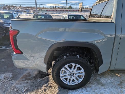 Used 2025 Toyota Tundra SR5 w/ SR5 Convenience Package image 9