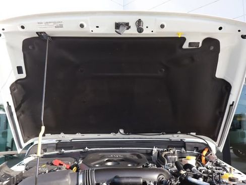Used 2024 Jeep Wrangler Unlimited Sahara AWD/4WD image 19