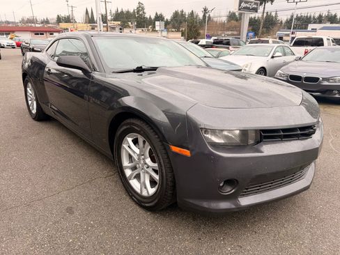 Used 2014 Chevrolet Camaro LT image 9