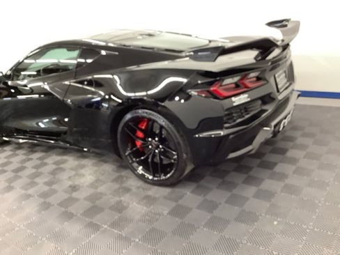 New 2026 Chevrolet Corvette Z06 w/ Z07 Performance Package image 3