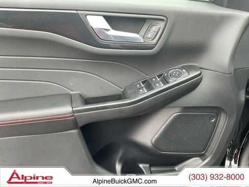 Used 2025 Ford Escape ST-Line image 19