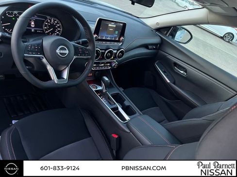 New 2025 Nissan Sentra SR image 15