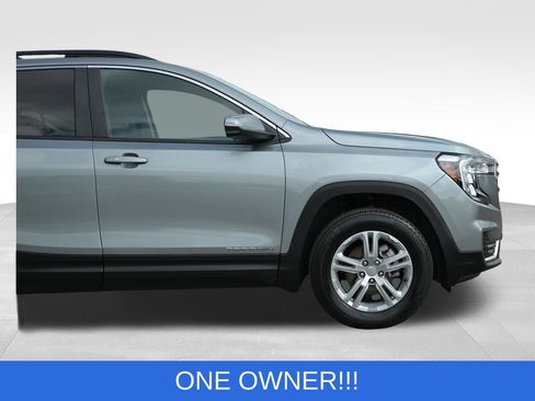 Used 2023 GMC Terrain SLE w/ Driver Convenience Package AWD/4WD image 13