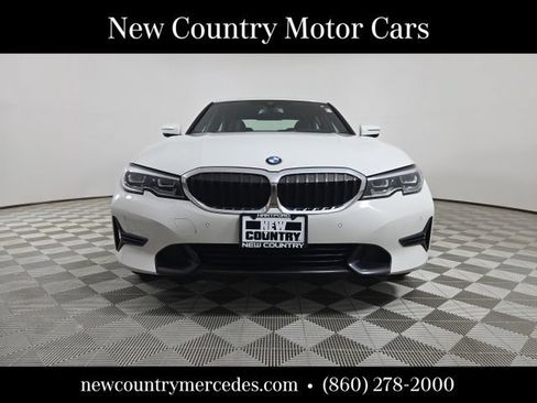 Used 2022 BMW 330i xDrive Sedan w/ Driving Assistance Package AWD/4WD image 2