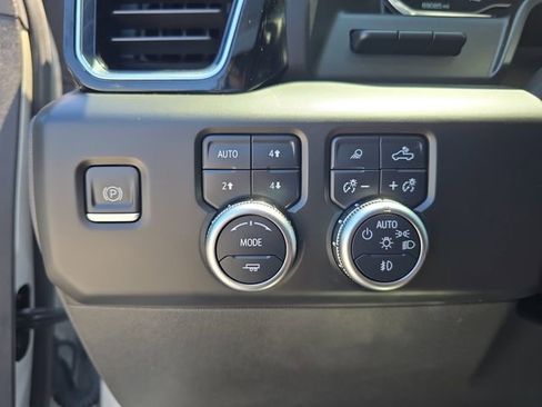 Certified 2022 GMC Sierra 1500 Denali w/ Technology Package AWD/4WD image 23