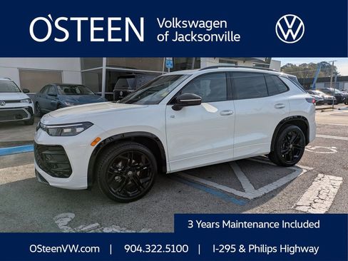New 2026 Volkswagen Tiguan SE R-Line FWD image 1